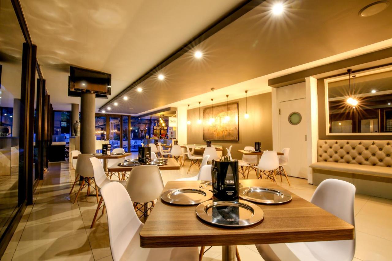 The Nicol Hotel And Apartments Johannesburg Exterior foto