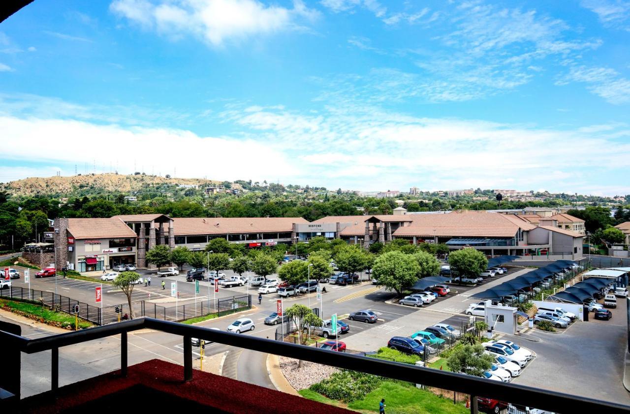 The Nicol Hotel And Apartments Johannesburg Exterior foto